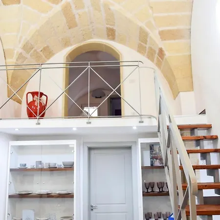 Ferrante D'aragona Couette-café Lecce