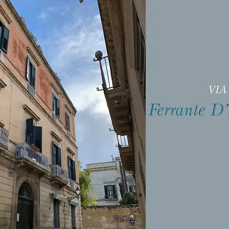 Ferrante D'aragona Couette-café